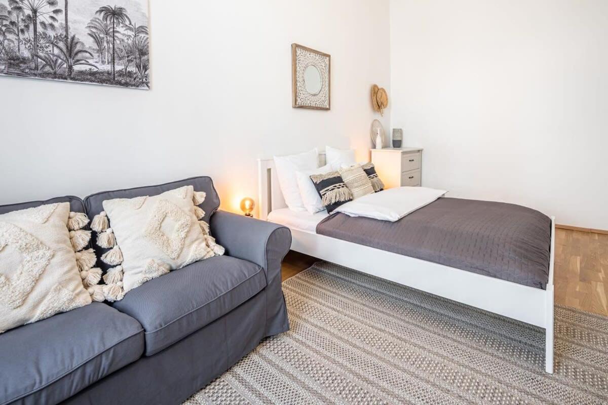 Apartment Very Large With Air Conditioning